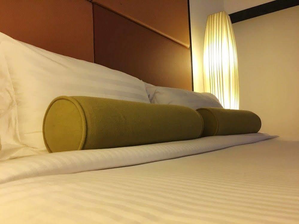 Vana Wellness Resort Nong Khai Esterno foto