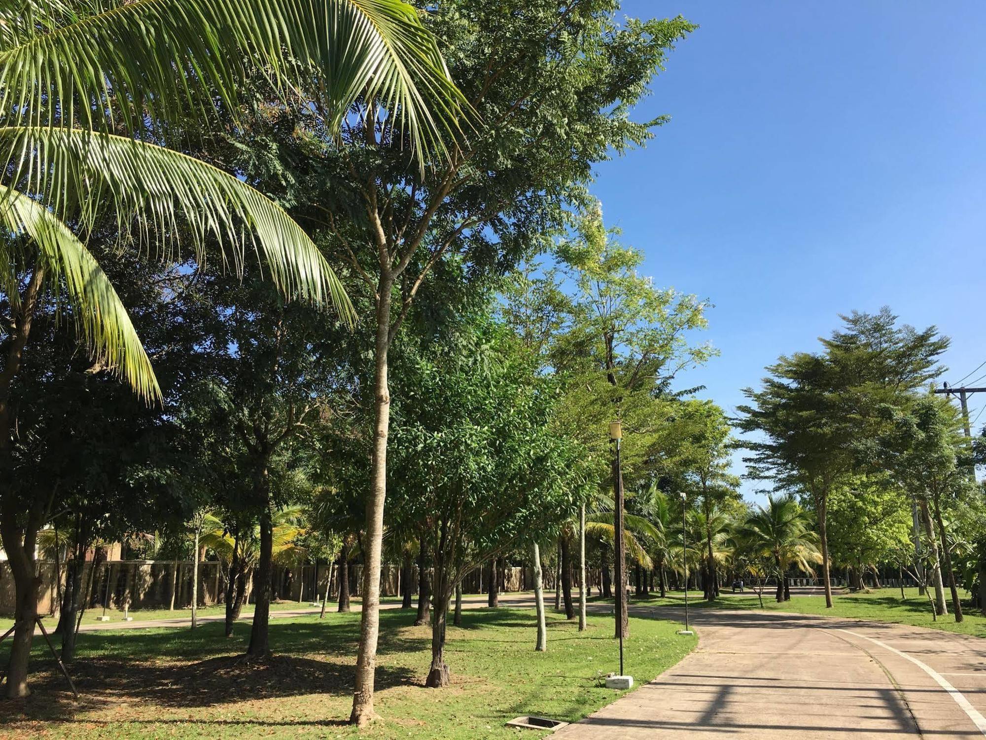 Vana Wellness Resort Nong Khai Esterno foto